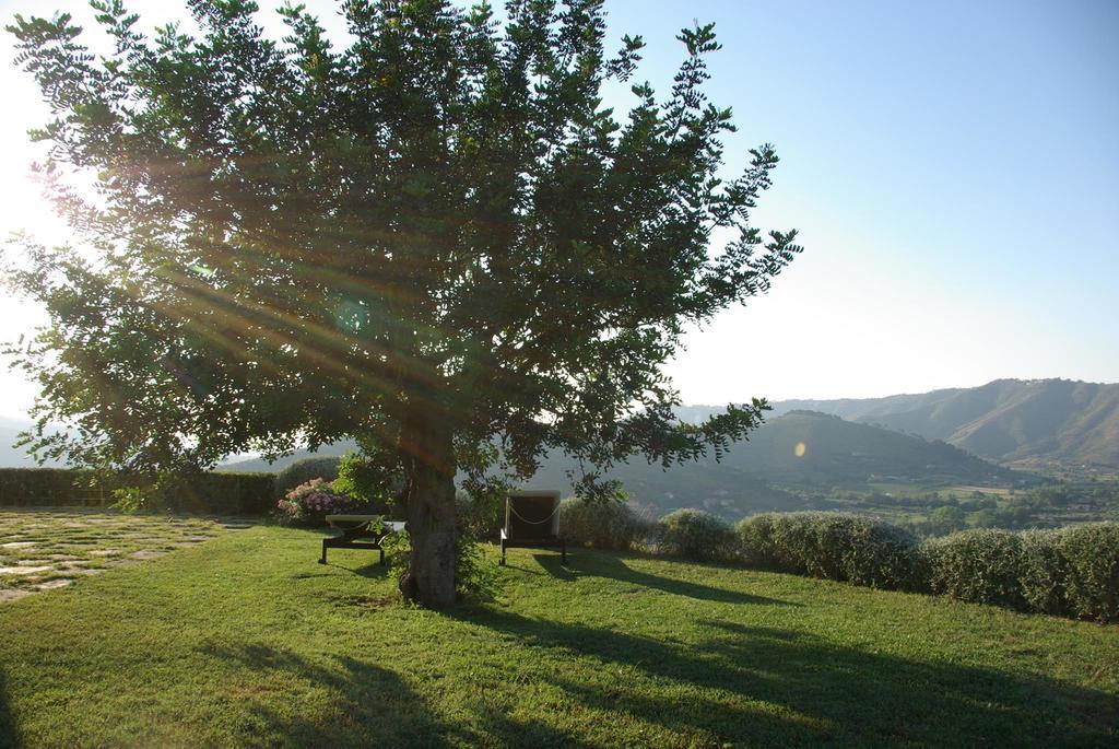 Sulle Onde Della Collina Villa Montecorice Bagian luar foto