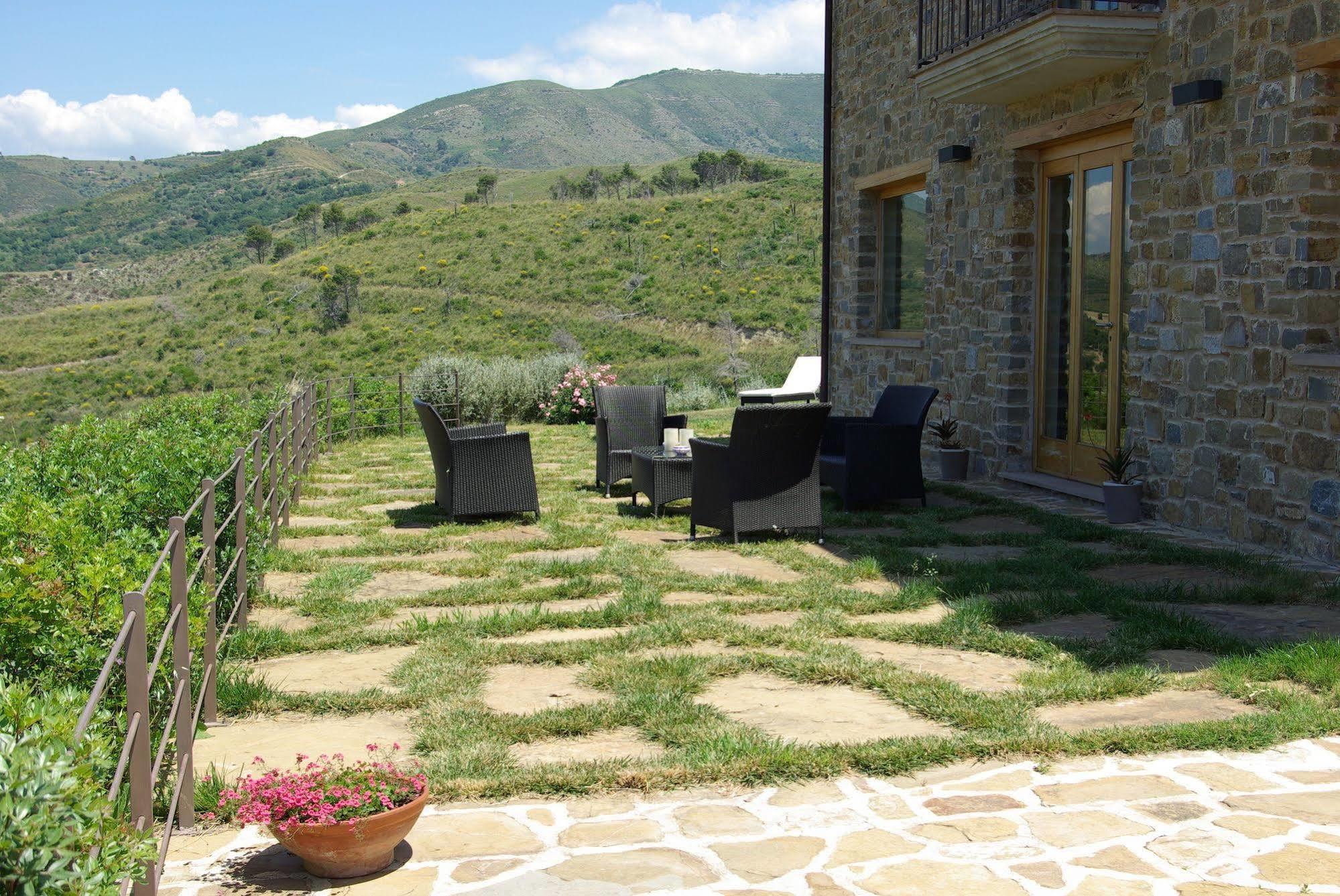 Sulle Onde Della Collina Villa Montecorice Bagian luar foto
